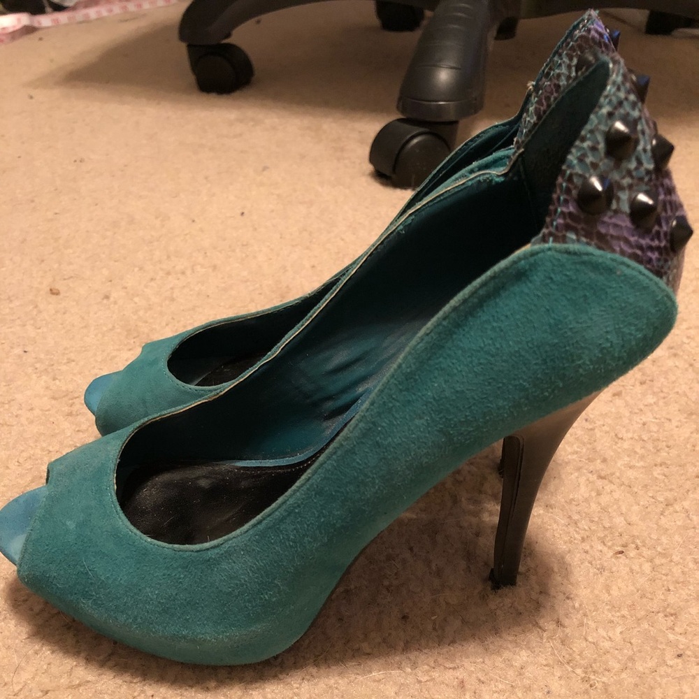 Fergie Teal Spiky Heels